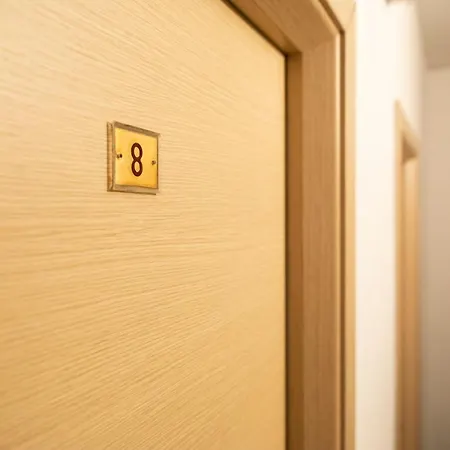 Hotel Ausonia 3*