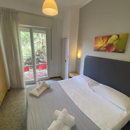 Ausonia Hotel 3*