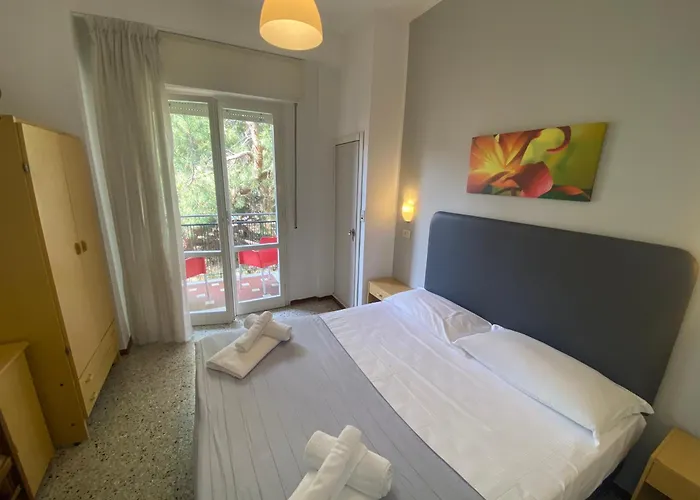 Ausonia Szálloda 3*