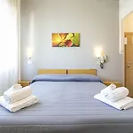 Ausonia Hotel 3*