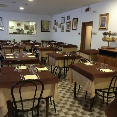 Ausonia 호텔 리미니